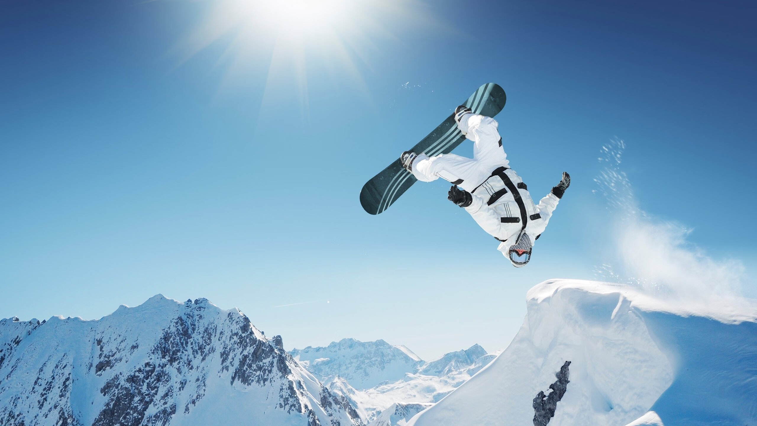 利兹联再迎重要胜利，稳固保级底线，利兹联官推